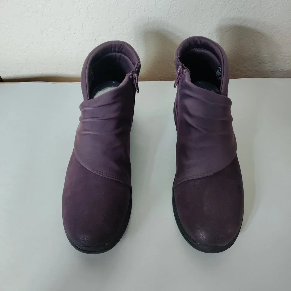 Clarks Cloudsteppers Burgundy Plum Ruched Ankle Boots Womens 11 M